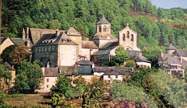 Boutique apartment la Grue d'Aubazine