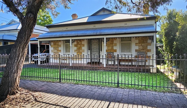 Boutique Comfort in Unley – Your Home Away from Home- Minutes from CBD