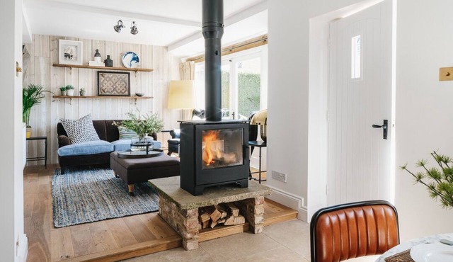 Boutique cottage in a quiet corner of Chipping Campden, a Cotswold gem.