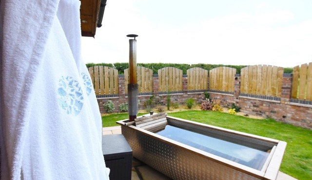 Boutique Farm stay cottage in Worcestershire - Hot Tub/Dog Friendly