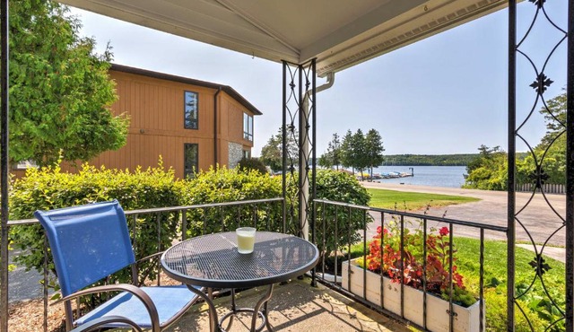 Boutique Home in Door County with Eagle Harbor Views