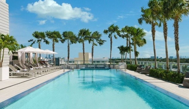 Boutique Hotel- Rooftop Pool -BNR Vacation Rentals