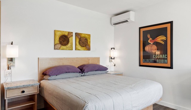 Boutique Hotel Folly Room 9: King Studio with a deck - sunset views over Folly River