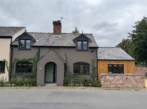 Boutique Luxury Cottage Cheshire Wedding Guests