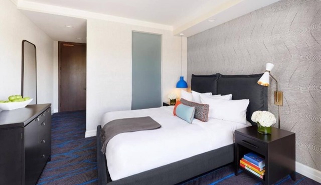 Boutique Nashville Retreat! 2 Comfy Units w/Gym | Near Broadway & Live Music