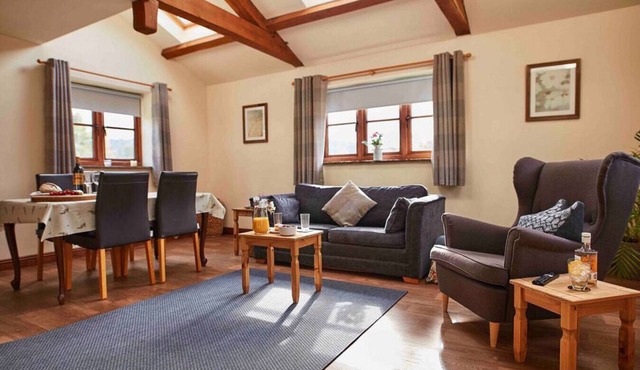 Boutique one-bedroom cottage in a stunning countryside location with hot tub