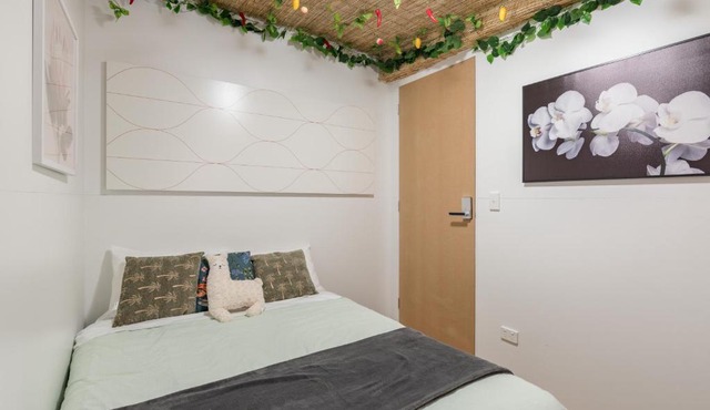 Boutique Private Rm 7 Min Walk to Sydney Domestic Airport - SHAREHOUSE