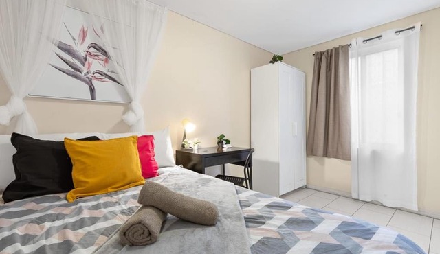 Boutique Private Room in Chippendale Terrace Room1