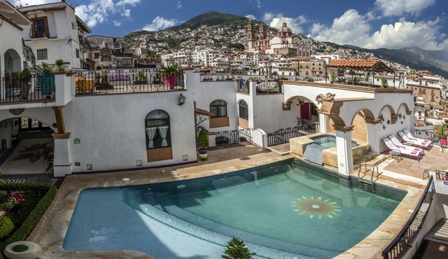 Boutique Pueblo Lindo