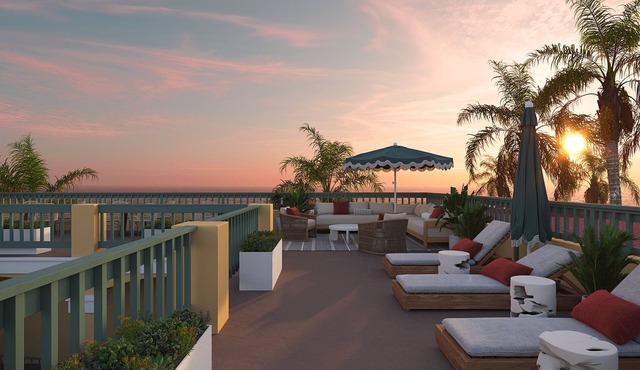 Boutique Stay near Beach | Pool + Spa + Rooftop Ocean Views | Walk to Dining