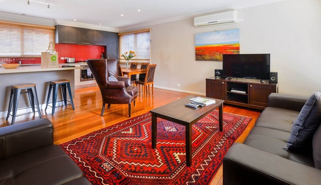 BOUTIQUE STAYS - Sandy Haven C