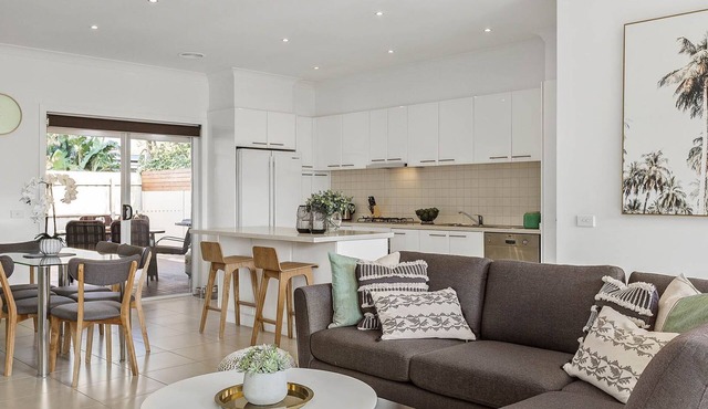 BOUTIQUE STAYS - The Richardson