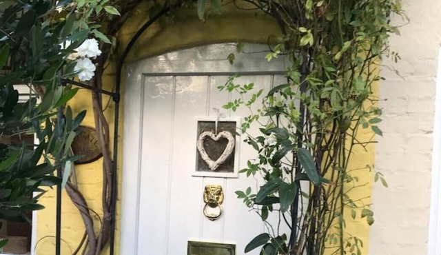 Boutique style cottage