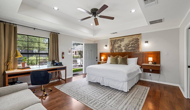Boutique-Style Private Poolside Retreat #5 Surrounded by Nature & Outdoor Play