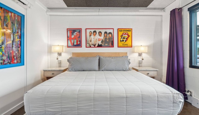 Boutique Vera Hotel Room 303: King Room in the Heart of Folly Beach