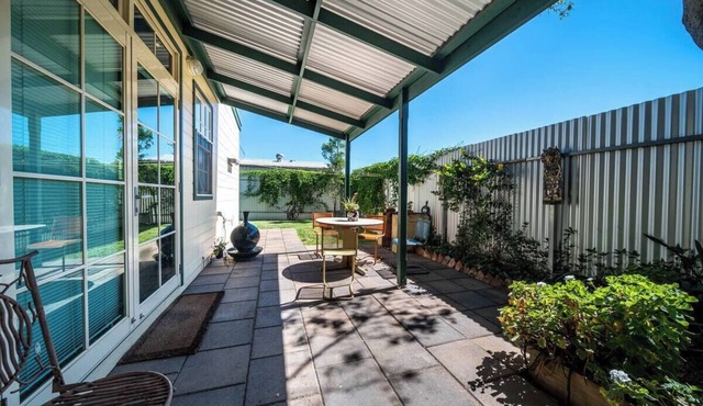 Bowden’s Premier Holiday Retreat – Pet-Friendly, Business-Friendly, and Perfect for Families