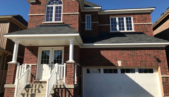 BOWMANVILLE BREEZE STAY