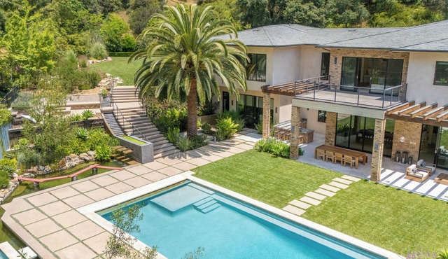 Bowmont - Resort-Style Beverly Hills Escape w/Pool, Garden and Privacy