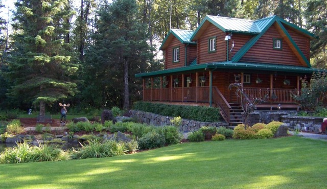 Box Canyon Cabins