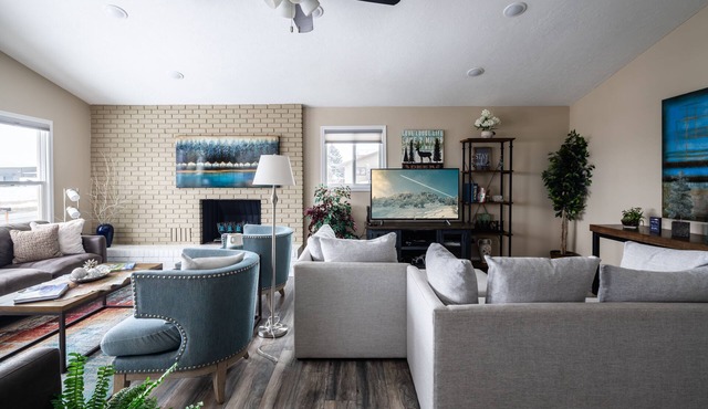 Bozeman Serenity: Spacious Duplex Retreat