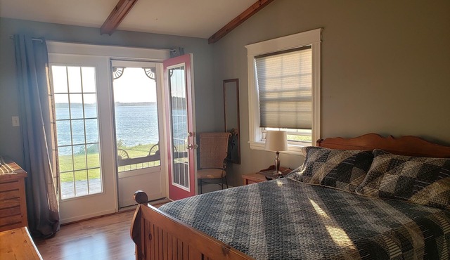 Brackley Bay Beach House/Water Front/Location/Summer 2025