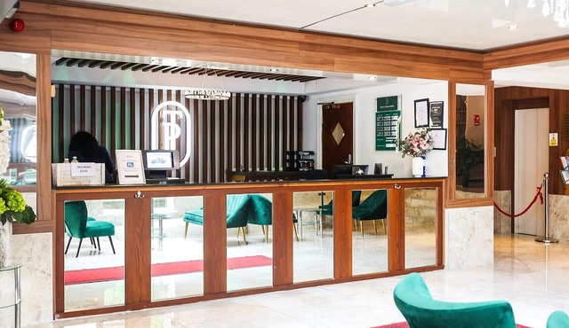 Bradford|Bridal Suite