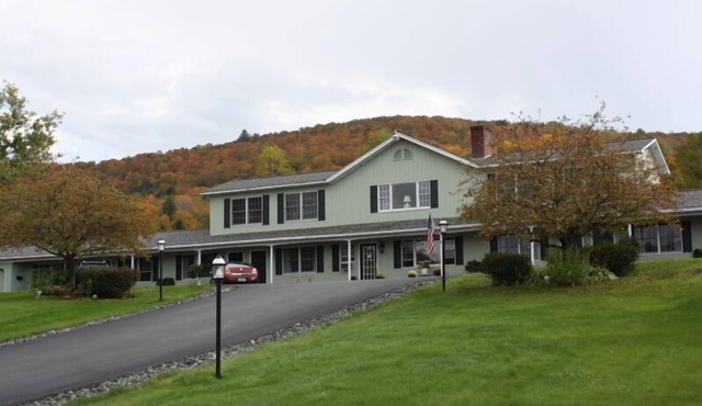 Braeside Lodging