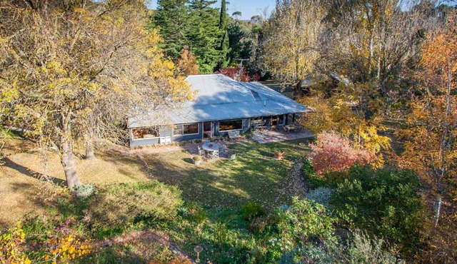 Braeside Mount Macedon Country Retreat Bed and Breakfast