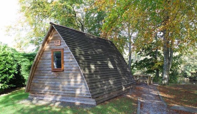 Braidhaugh Wigwams (standard) Sleep up to 4 persons, 2 adults are included