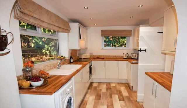 Bramble Cottage, Cosy 2 Bed near Chester City & Zoo