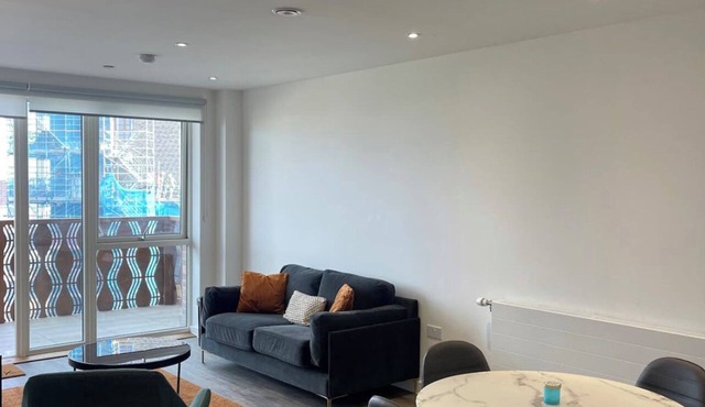 Brand new 1 bed luxury apartment, Balcony with amazing views