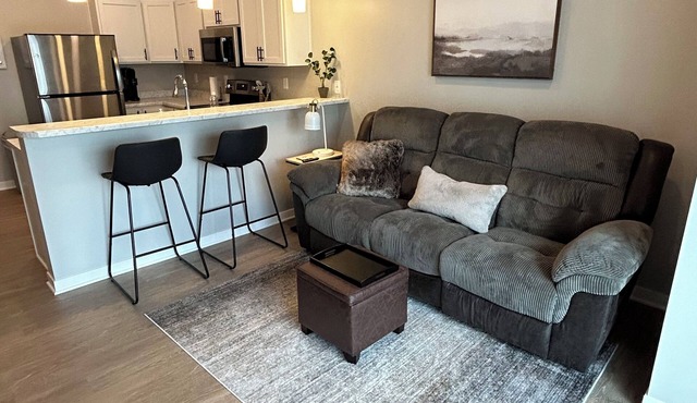 Brand New 1 Bedroom, Gym, Social Room, Balcony