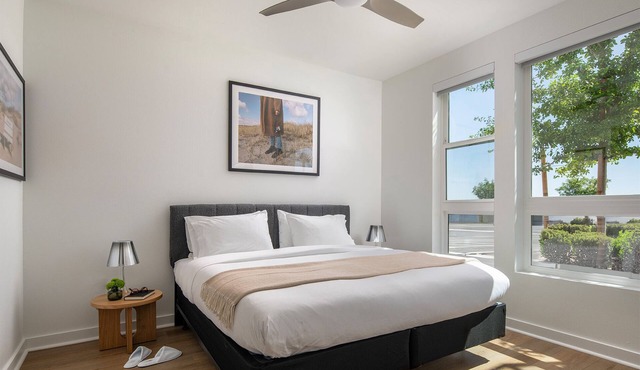 Brand New 1-Bedroom Luxury Serviced Apartment Near Strip