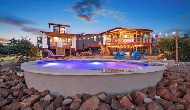 Brand New! 20 Acre Private Ranch w Spool, Firepit, Outdoor Adventures