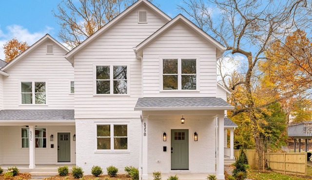 Brand new 2025 home in Alexandria. 3 bedrooms, 2.5 baths, with primary en-suite. Dedicated office with French doors. Finished basement rec room with arcade games—perfect for families! Private fenced yard. 10-min walk to King Street Metro + trolley