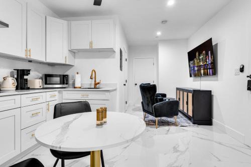 Brand new 2bedroom apartment with kitchen in Key Largo