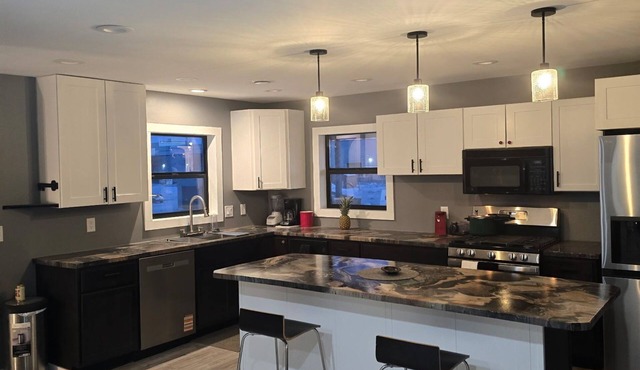 Brand-New 2BR Apartment Near Downtown Grand Rapids 1,200 Sq Ft Private Entrance