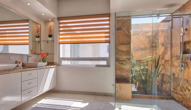 Brand new 3 bed/3bath home in the heart of Ensenada!