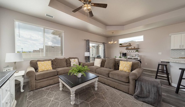 Brand new, 3 bedroom piece of paradise!