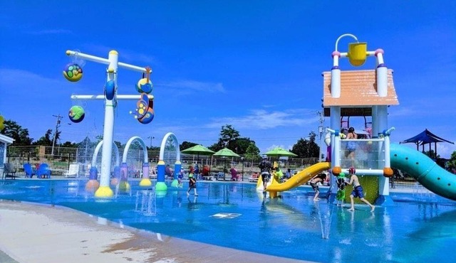 Brand new 3 bedroom cottage at Sherkston Shores beach resort!