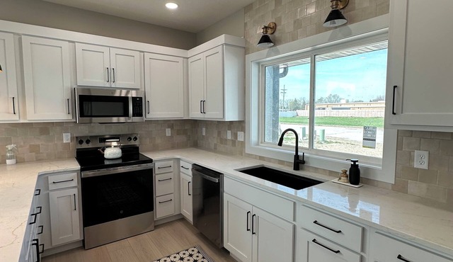 Brand New 3-bedroom house in Grand Island 1 mile from Fonner Park