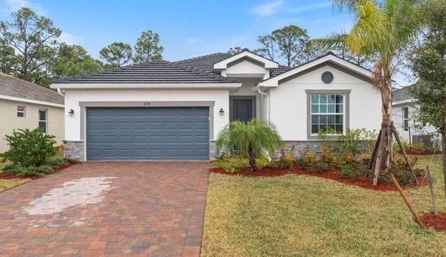 Brand New 3-bedroom house in North East Ft. Myers with beautiful pool and spa