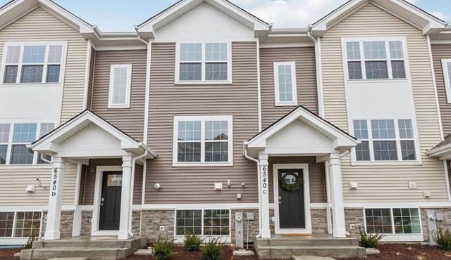 BRAND NEW 3-bedroom, 2.5 bath townhome with 70 inch TV