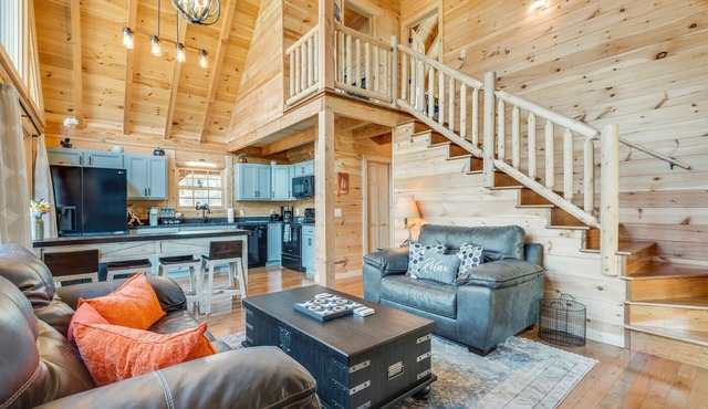 Brand new 3 BR/3BA Log Cabin on 50 Acre Farm with hiking trails.