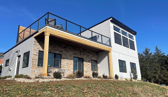 BRAND NEW 4 bedroom 3.5 bath retreat in Williamstown, KY with large rooftop deck