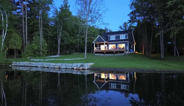 Brand new, 4 bedroom all-season cottage on Green River.