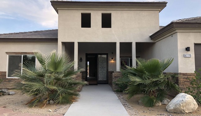 Brand New 4bd 3br House. Close to everything.Cathedral city Lic#016210.