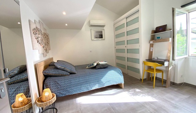 Brand new apartment in the heart of typical lanes