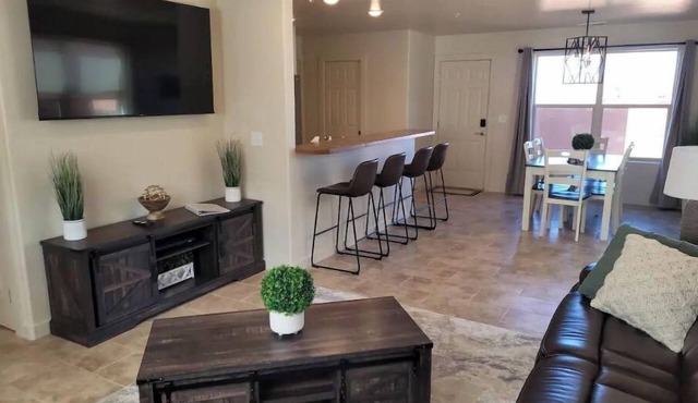 -Brand New- Awesome Comfy Villa in Moab!