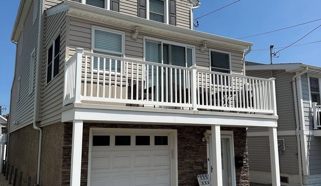 Brand New Beach Block Listing. Steps from Beach and Boardwalk Large Backyard.